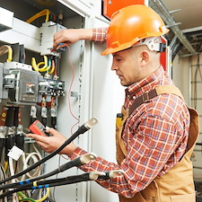 Power-Up-Your-Home-Emergency-Electrician-for-Outlet-Repairs-in-Schriever-LA 1
